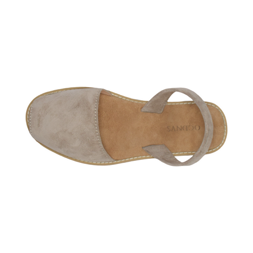 Menorca Avarca to Encinitas, Leather avarca recycled comforatble. Vibe , trendy, summer.